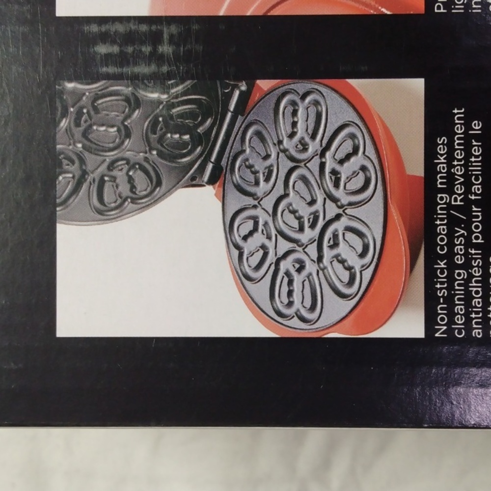 Mini Pretzel Maker - Picture 5 of 6